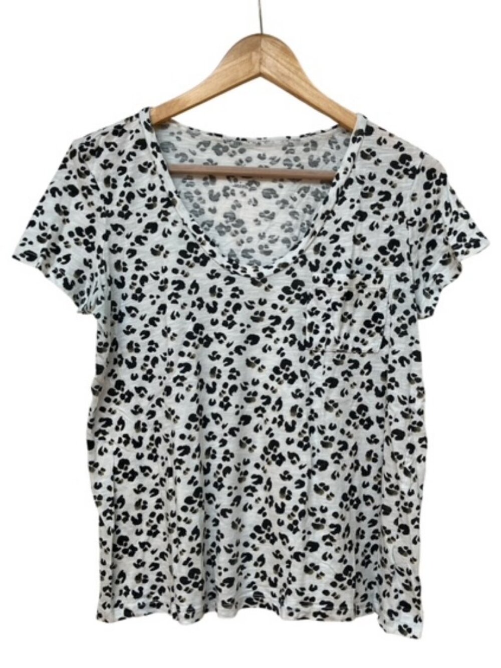 Caslon Short Sleeve soft U-neck tee in Ivory/black leopard print S